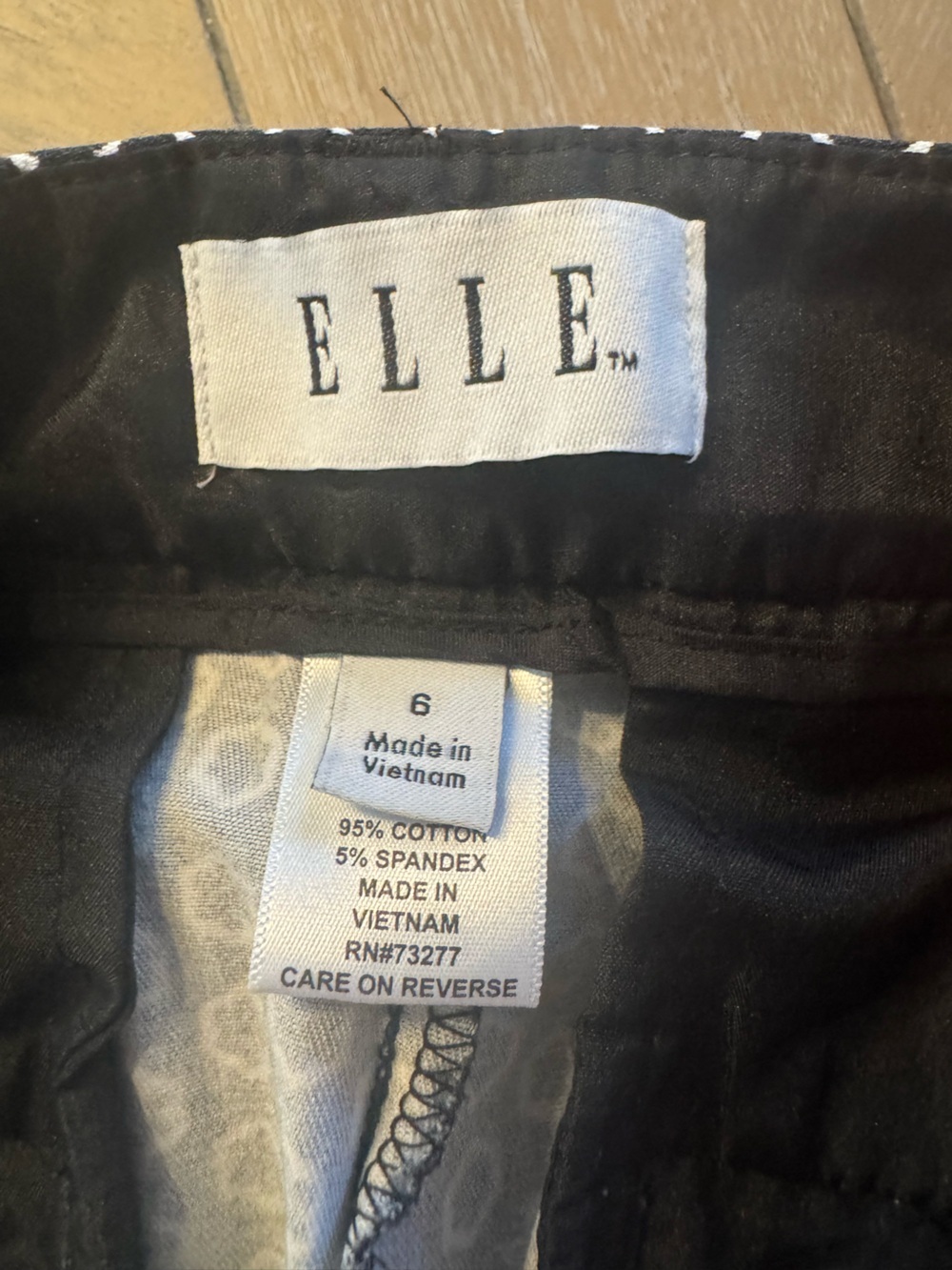 Elle Black Shorts with a White Geometric and Floral Pattern - Picture 8 of 8